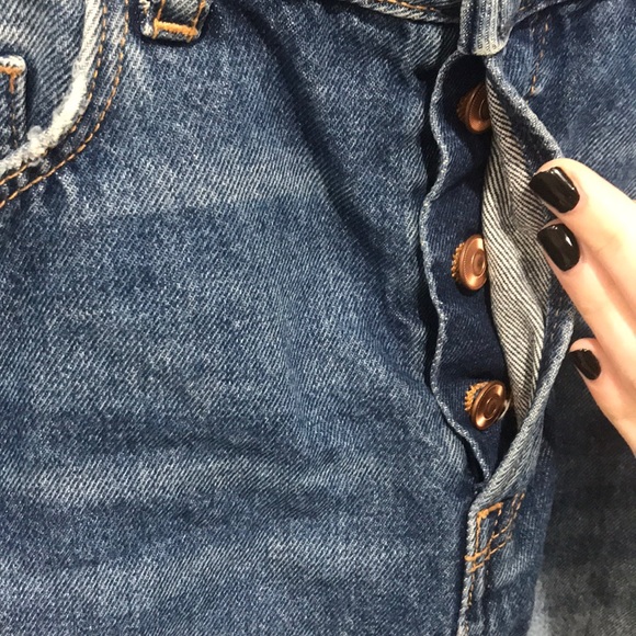 10/$25 H&M Mini Denim Skirt - Picture 3 of 5